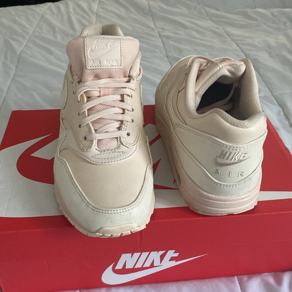 Nike air max 1 lx Guava Ice Pink - Picture 3 of 7